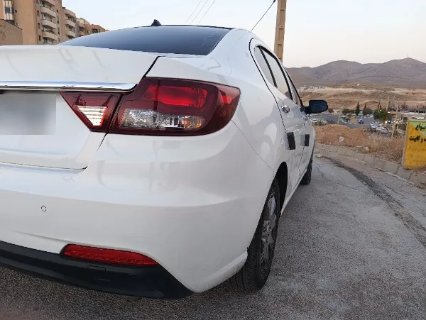 تصویر شاهین اتوماتیک CVT تیپ G 5