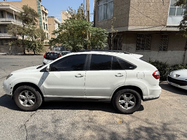 تصویر بی وای دی S6 اتوماتیک 3