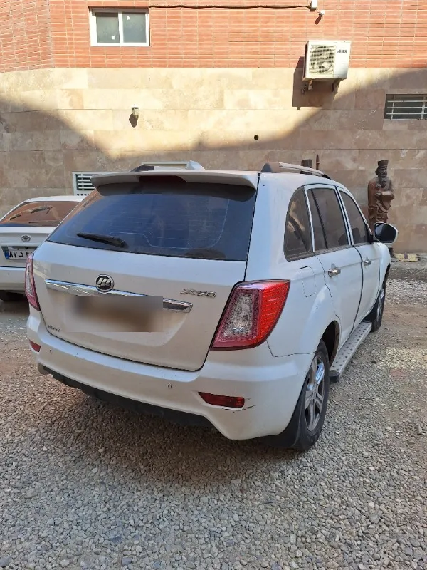 تصویر لیفان X60 دنده ای 2