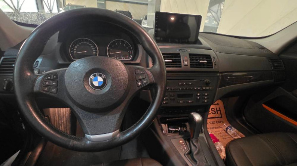 تصویر بی ام و X3 30 2