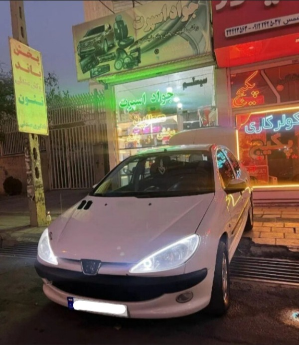 تصویر پژو 206 SD V8 1