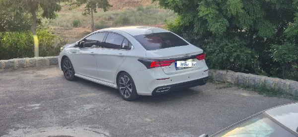 تصویر فونیکس آریزو 6 پرو 1