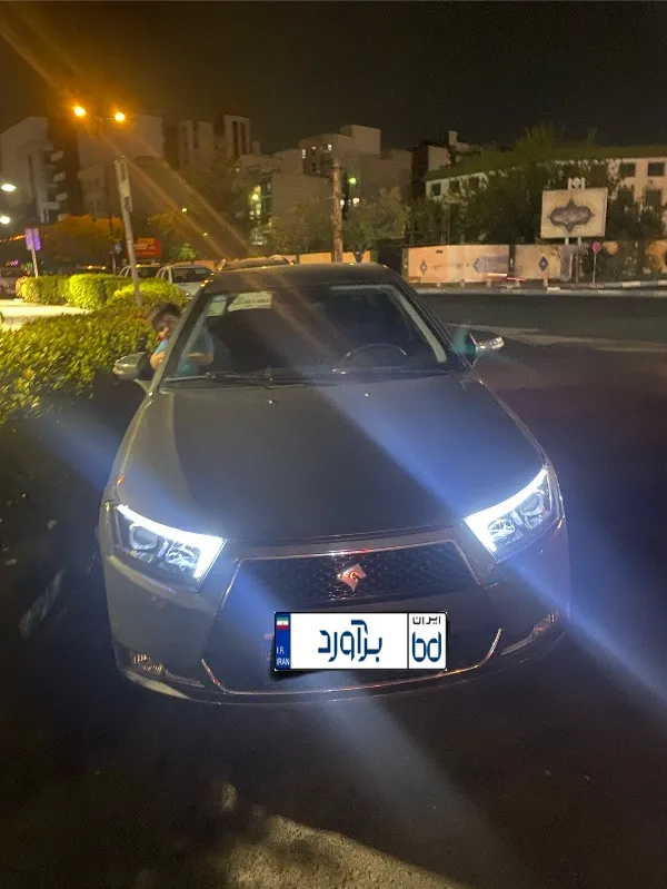 تصویر دنا پلاس  6 دنده EF7P 1