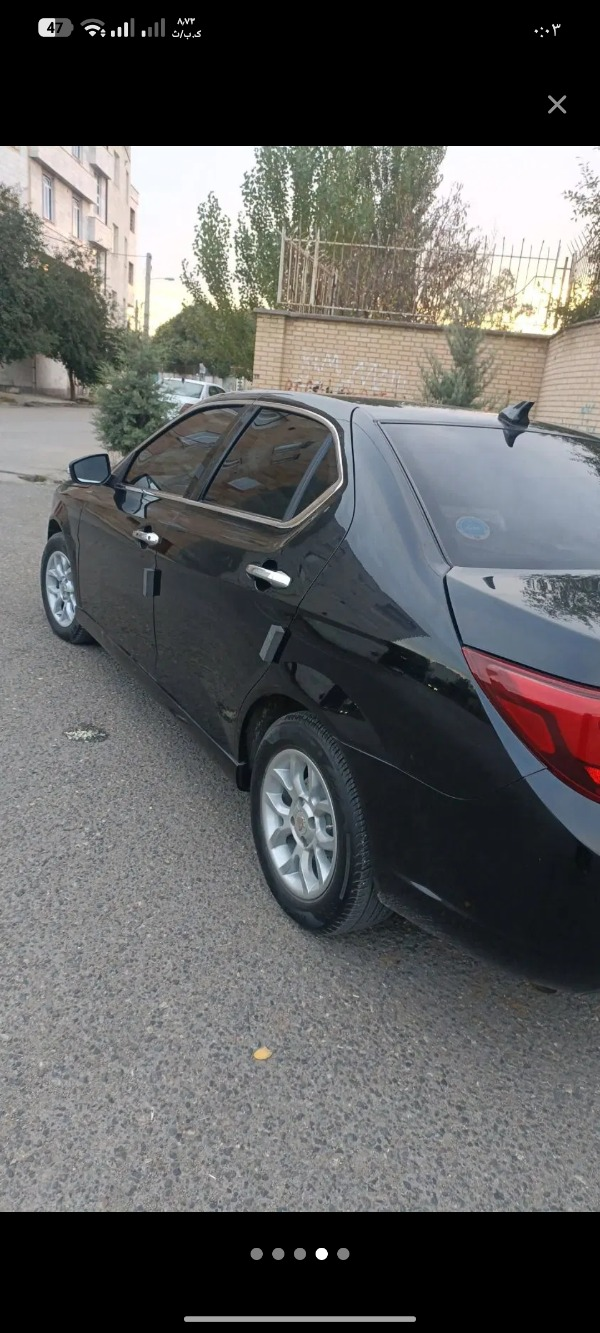 تصویر دنا پلاس  6 دنده EF7P 1