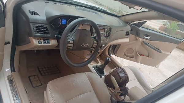 تصویر ام وی ام 550 دنده ای 4