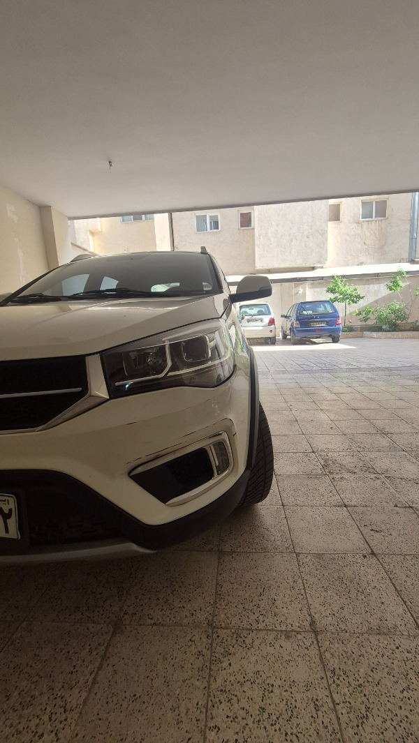 تصویر ام وی ام X22 دنده ای اسپرت لاکچری 5