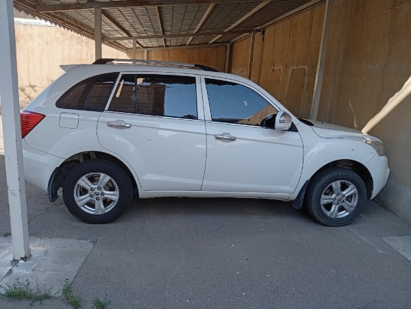 تصویر لیفان X60 دنده ای 1