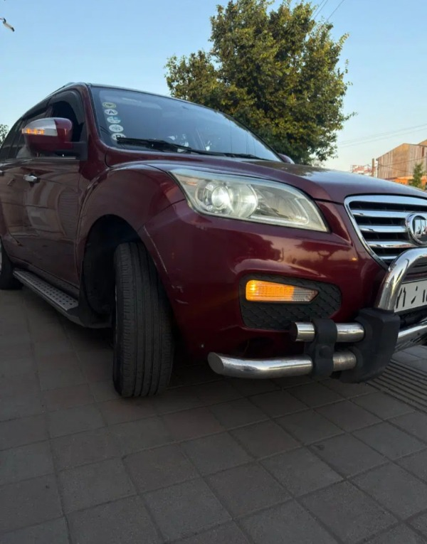 تصویر لیفان X60 دنده ای 5