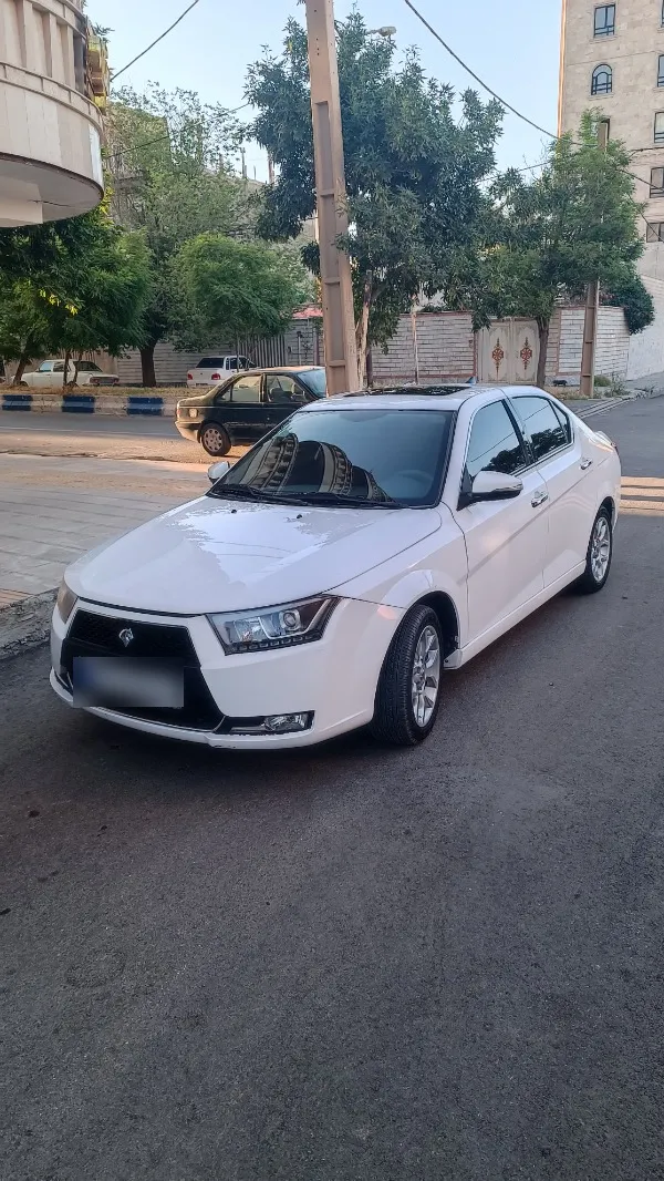 تصویر دنا پلاس توربو 6 دنده EF7 2