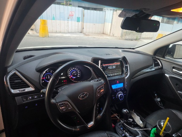 تصویر هیوندای سانتافه ix45 دو دیفرانسیل 2.4 لیتر 2