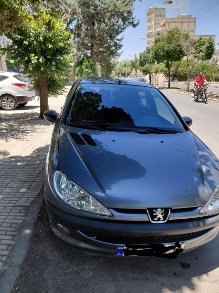تصویر پژو 206 SD V8 1