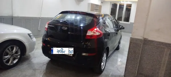 تصویر ام وی ام 315 هاچ بک 2