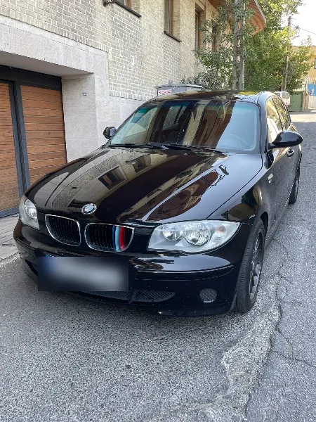 تصویر بی ام و سری 1 هاچ بک 120i 1