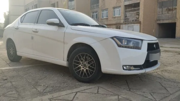 تصویر دنا پلاس  5 دنده ساده EF7 1