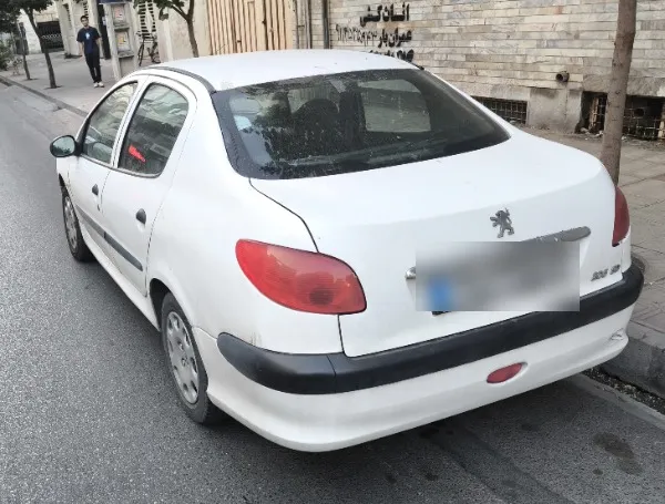تصویر پژو 206 SD V1 4