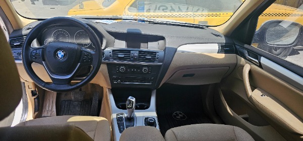 تصویر بی ام و X3 28 3