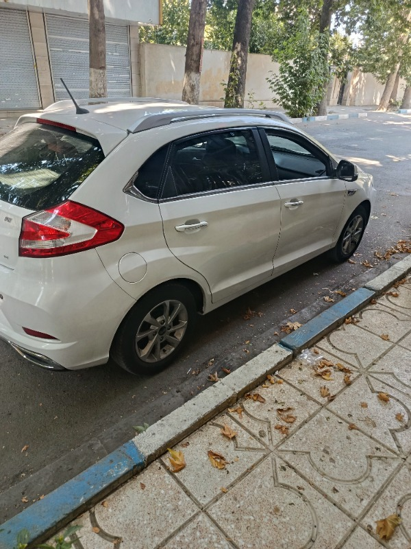 تصویر ام وی ام 315 هاچ بک پلاس اتوماتیک 4