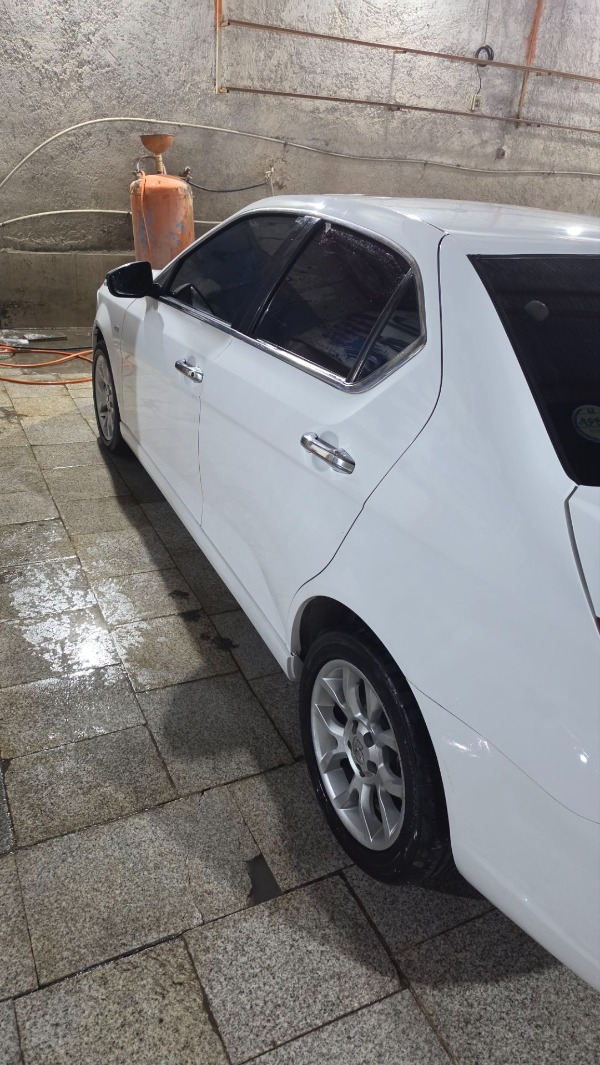 تصویر دنا پلاس اتوماتیک توربو ساده 2