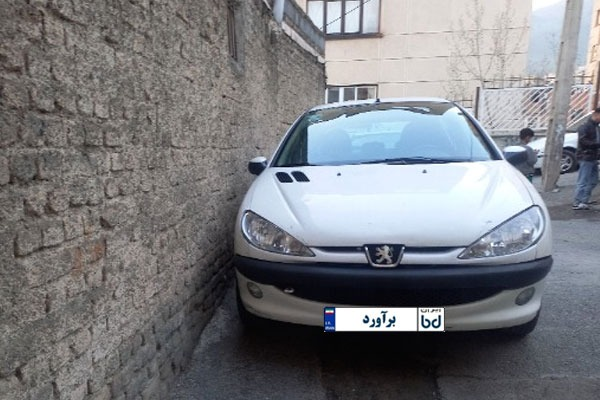 تصویر پژو 206 تیپ 6 اتوماتیک 1
