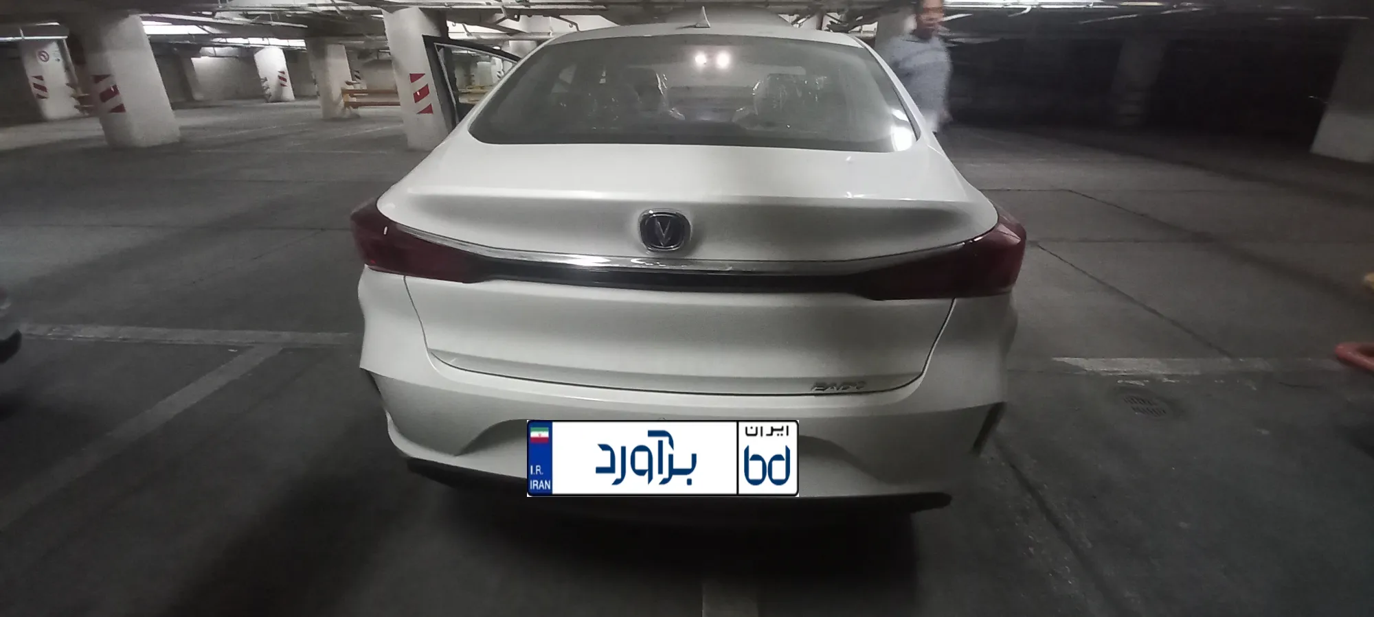 تصویر چانگان ایدو EV460 برقی 2