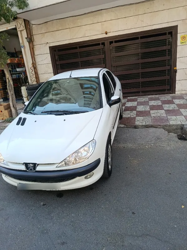 تصویر پژو 206 SD V8 1