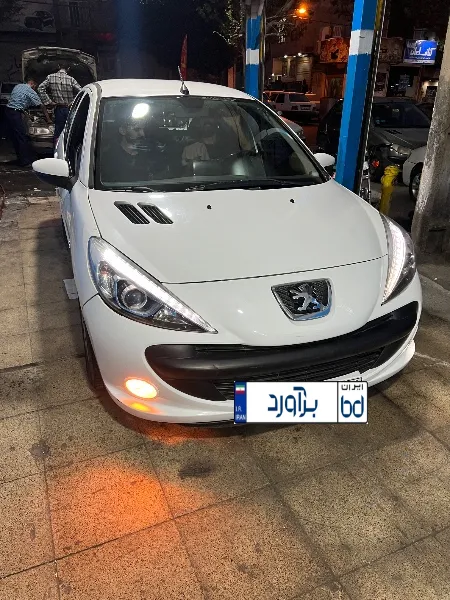 تصویر پژو 207 اتوماتیک 2