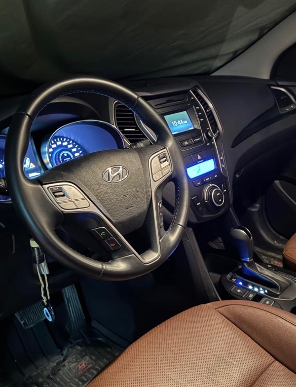 تصویر هیوندای سانتافه ix45 دو دیفرانسیل 2.4 لیتر 2