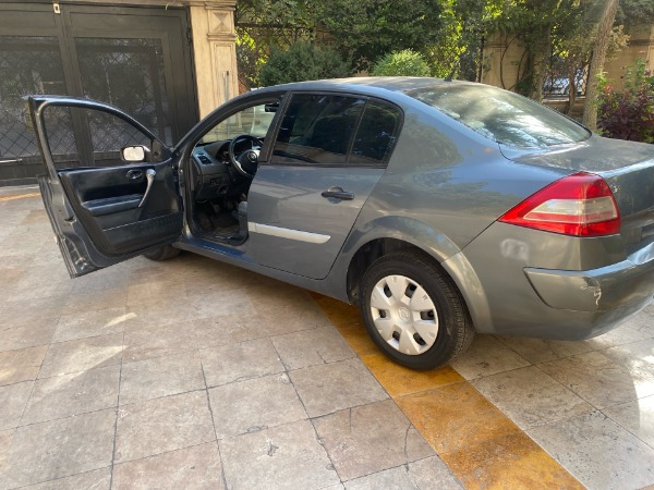 تصویر رنو مگان دنده ای 1.6 لیتر 1