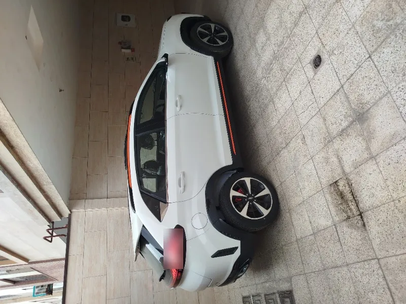 تصویر ام وی ام X33 کراس اتوماتیک 1