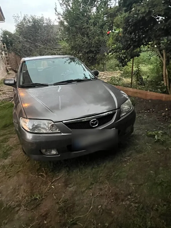 تصویر مزدا 323 اتوماتیک تیپ 5 2