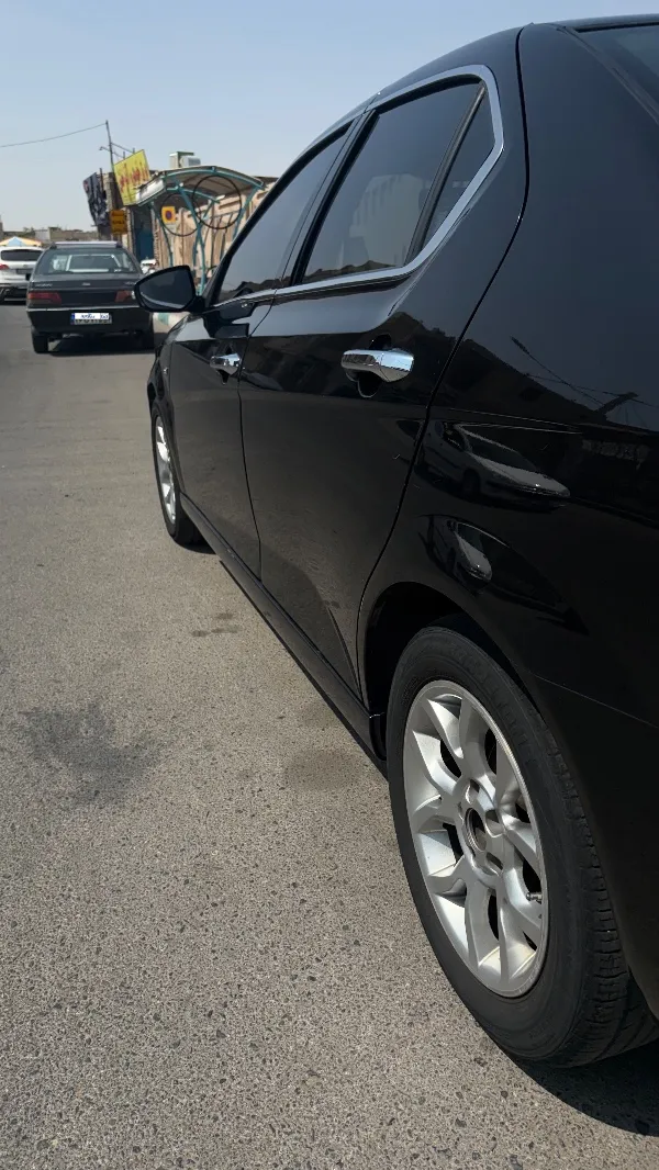 تصویر دنا پلاس اتوماتیک توربو ساده 3