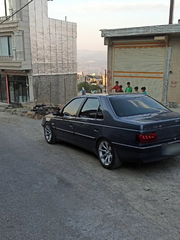 تصویر پژو 405 GLX بنزینی 4