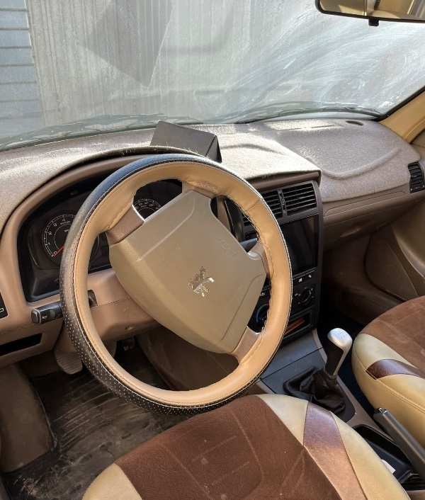تصویر پژو 405 SLX TU5 بنزینی 3