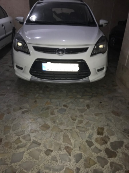 تصویر لیفان X50 اتوماتیک 1
