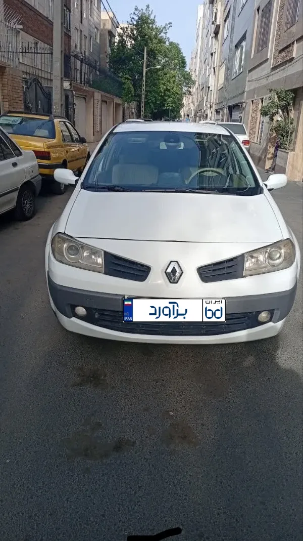 تصویر رنو مگان اتوماتیک 2.0 لیتر 1