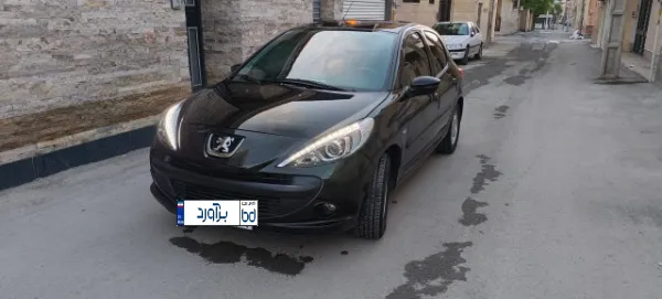 تصویر پژو 207 اتوماتیک TU5P 1