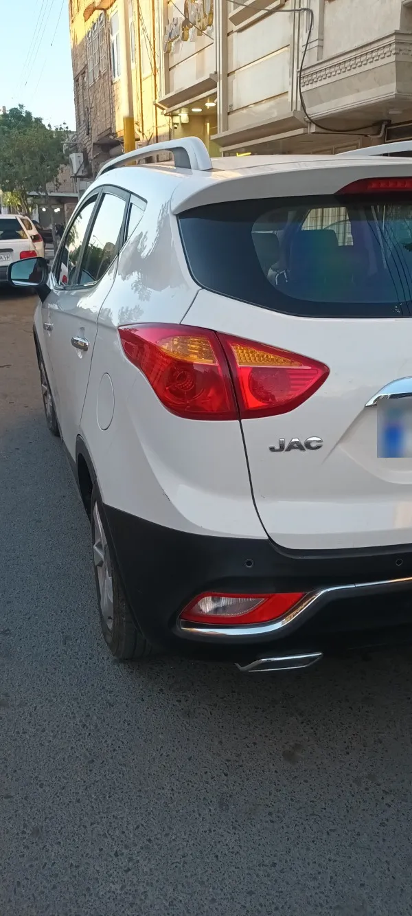 تصویر جک S3 اتوماتیک 1