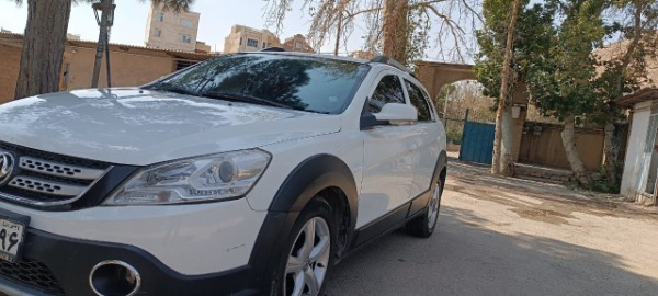 تصویر دانگ فنگ H30 cross 3