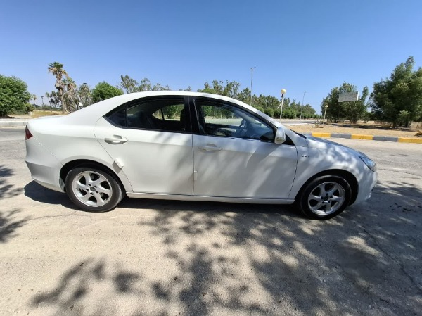 تصویر جک J5 دنده ای 2