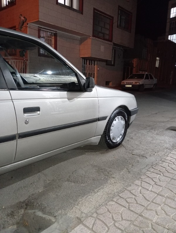 تصویر پژو 405 GLX بنزینی 4