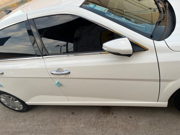 تصویر دنا پلاس  5 دنده ساده EF7 3