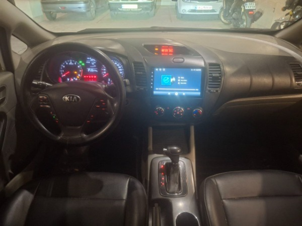 تصویر کیا سراتو YD 2.0 لیتر 4