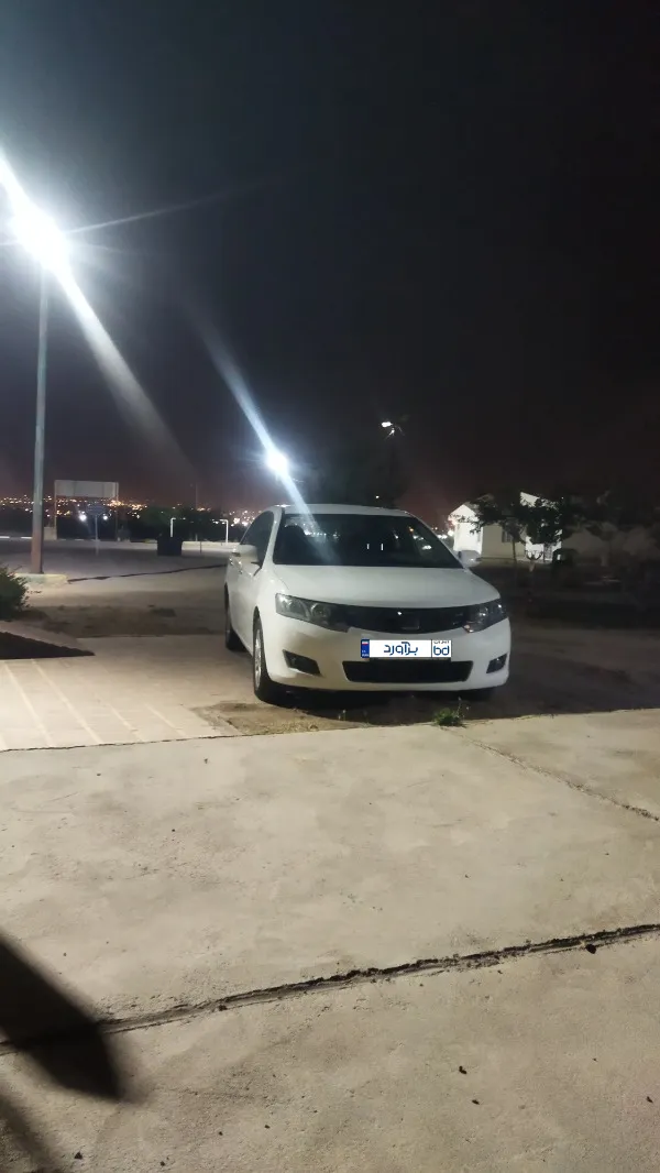 تصویر آریو S300 1.6 لیتر دنده ای 1