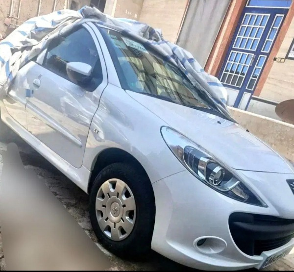 تصویر پژو 207 دنده ای TU5P 1