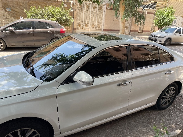 تصویر لیفان 820 اتوماتیک 1