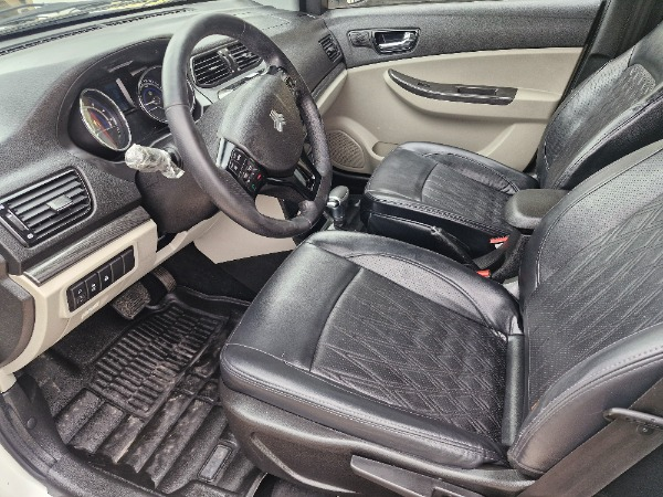 تصویر شاهین اتوماتیک CVT تیپ G 3