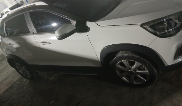 تصویر ام وی ام X22 دنده ای اسپرت اکسلنت 1