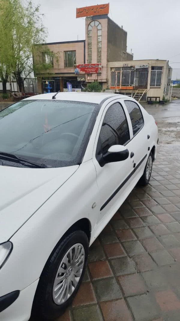 تصویر پژو 206 SD V8 1