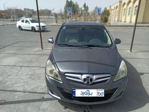 تصویر بایک سابرینا مونتاژ هاچ بک 2