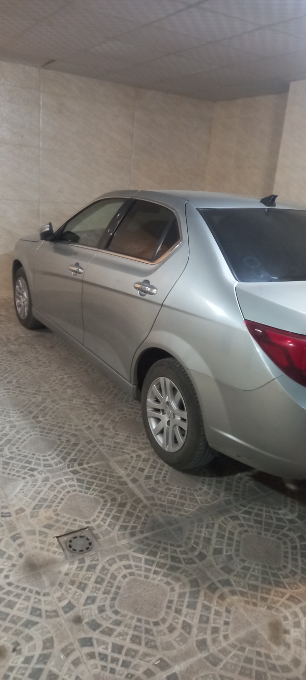 تصویر دنا پلاس  6 دنده EF7P 2